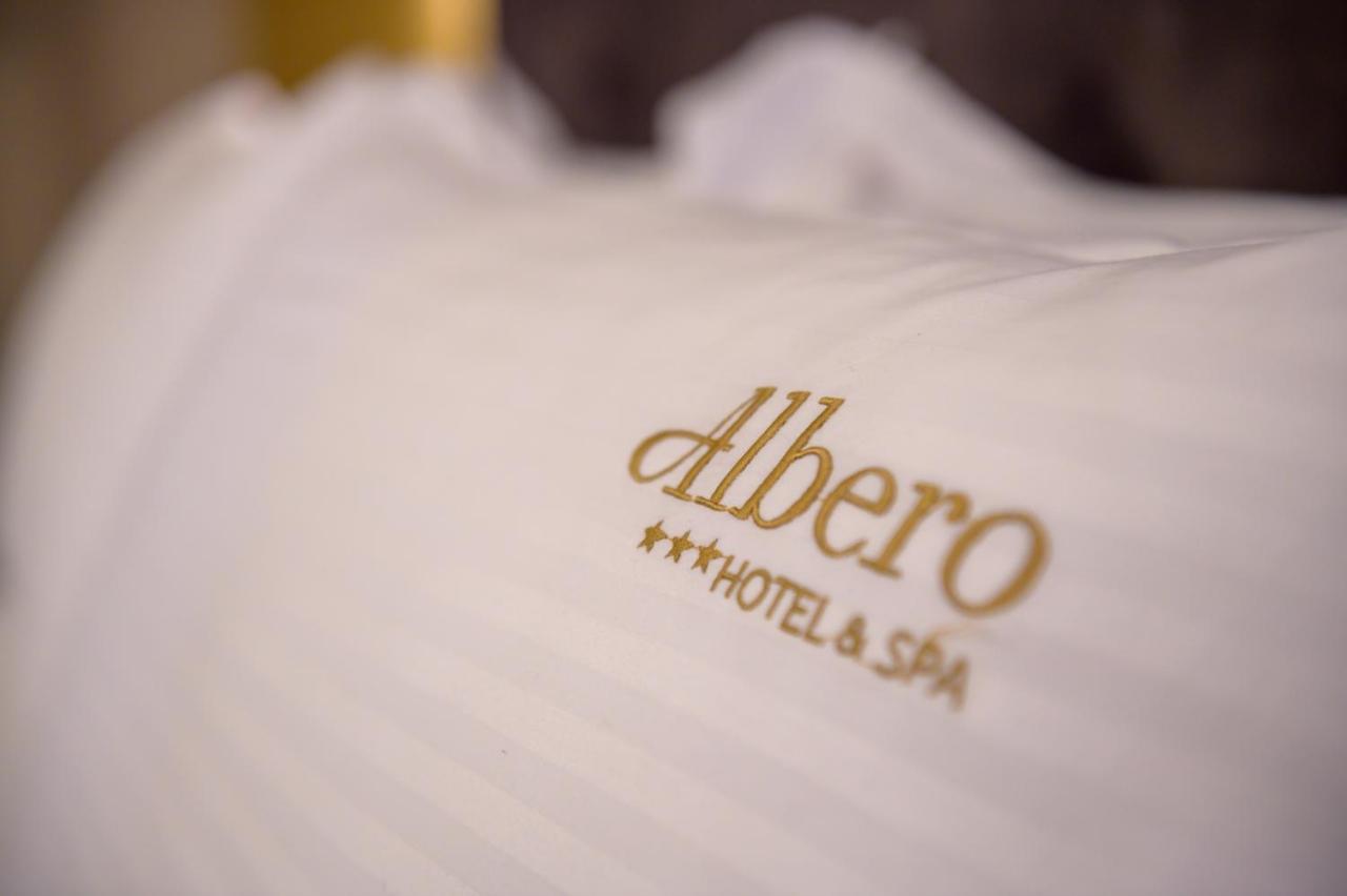 Álbero Hotel Pérama Exterior foto